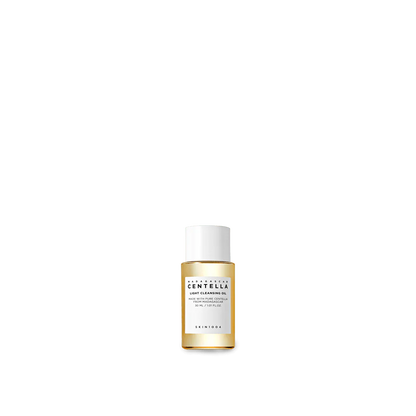 Madagascar Centella Light Cleansing Oil
